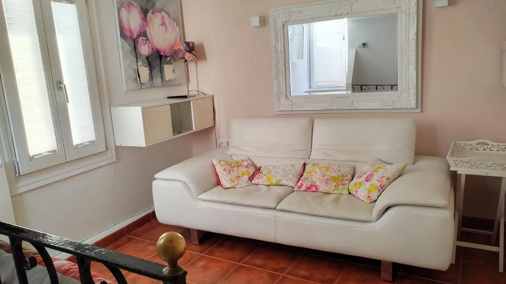 Small Village House With Beautiful Sea Views Torrox